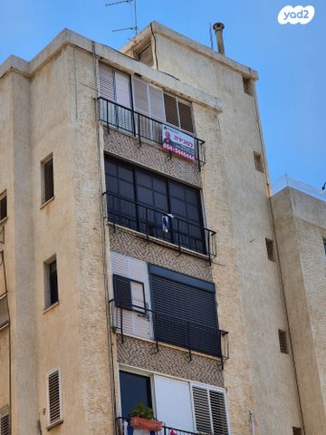 גג/ פנטהאוז, ברטנורא, המרכז השקט / מרכז העיר, פתח תקווה