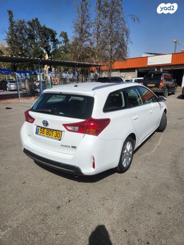 טויוטה אוריס