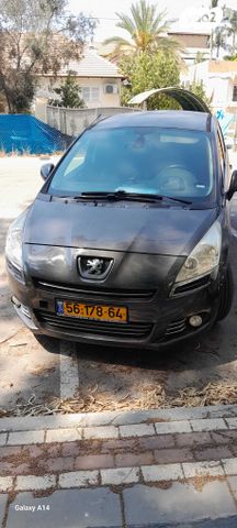 מודעת רכב פיג'ו 5008