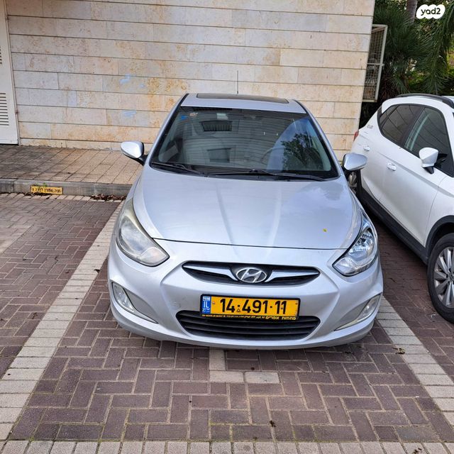 יונדאי אקסנט i25