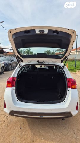 טויוטה אוריס