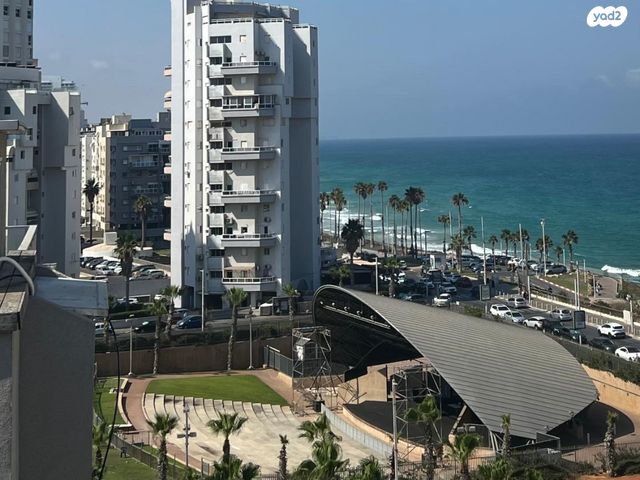 מסריק 12