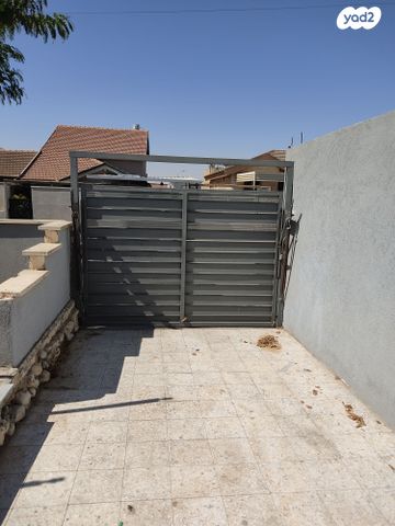 בית פרטי/ קוטג', כורזין 23, ממשית, דימונה