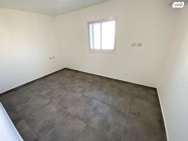 דירה, זרח ברנט, תקומה / קרית חזני, פתח תקווה