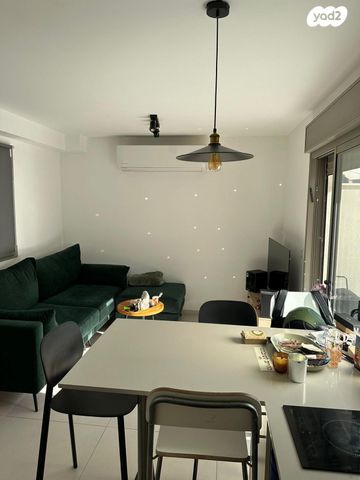 דופלקס, נחלת בנימין 147, פלורנטין, תל אביב יפו