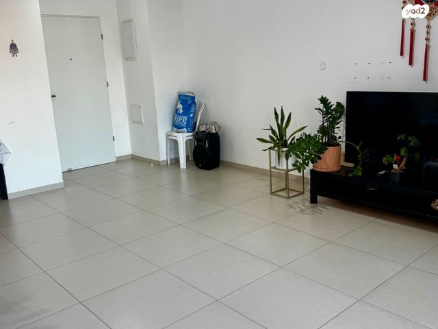 דירה, דרך בן גוריון, אבן גבירול, רחובות