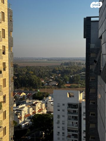 דירה, דרך בן גוריון, אבן גבירול, רחובות