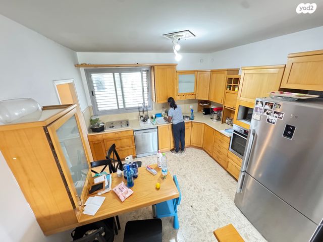 דירה, הבעש"ט 2, מרכז, הרצליה