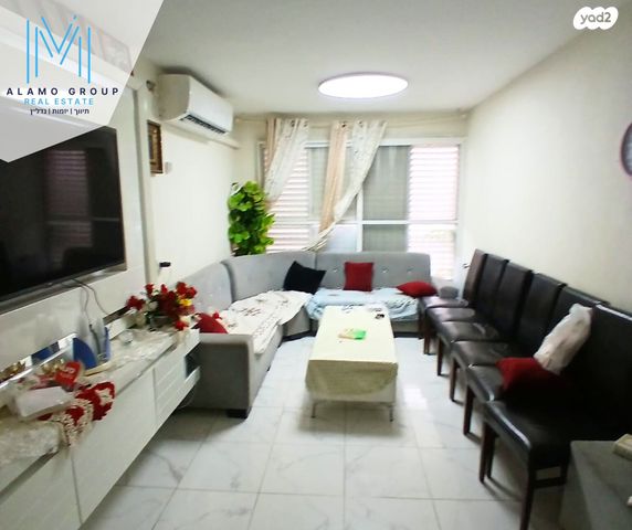 שדרות דגניה 69