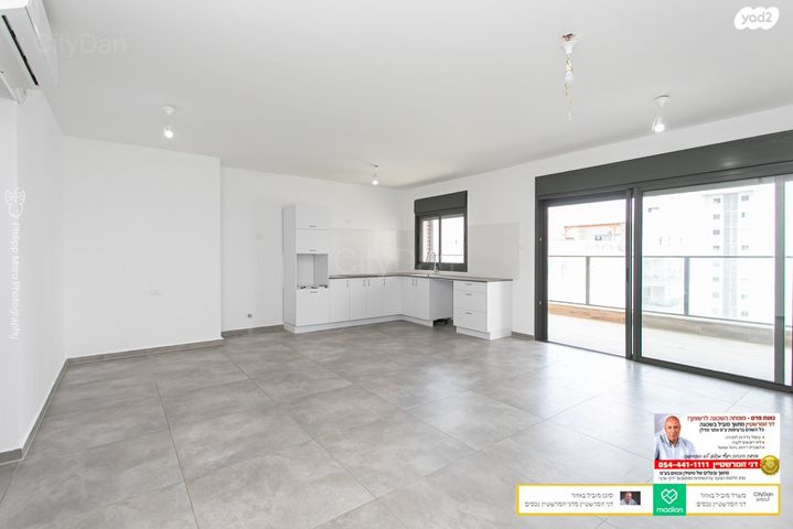 דירה, פנחס ואברהם רוטנברג, מת"מ, נאות פרס, חיפה