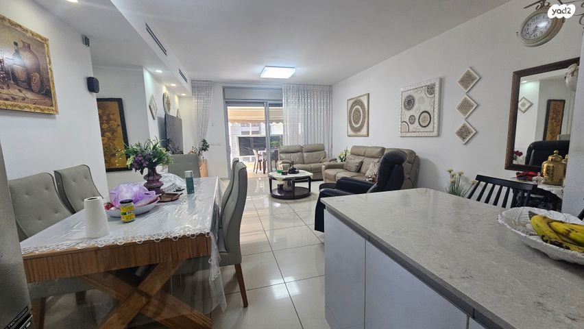 דירה, צבי תדמור, ח-501, חולון