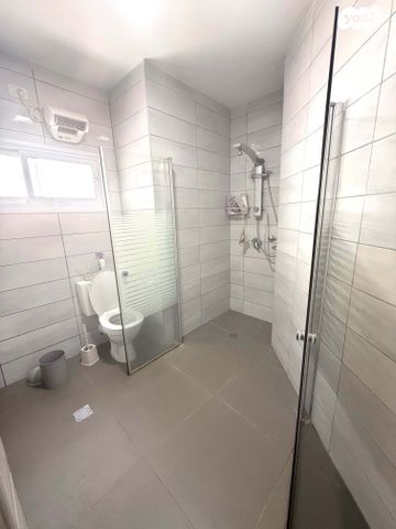 דו משפחתי, המרכז, גבעת נשר, נשר