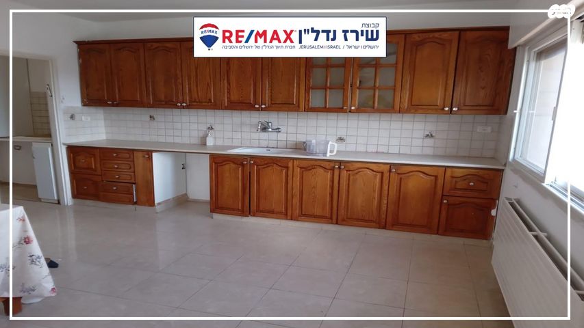 דירה, גבעת קנדה 12, גילה, ירושלים