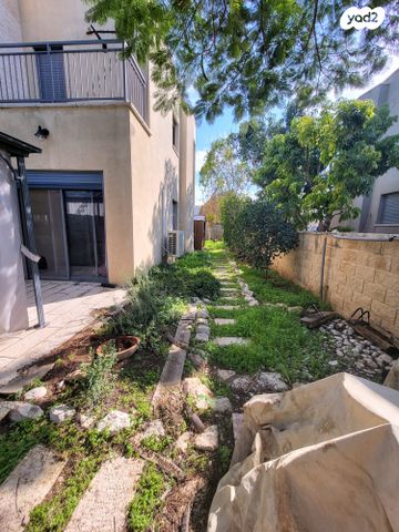 בית פרטי/ קוטג', יד חנה, יד חנה