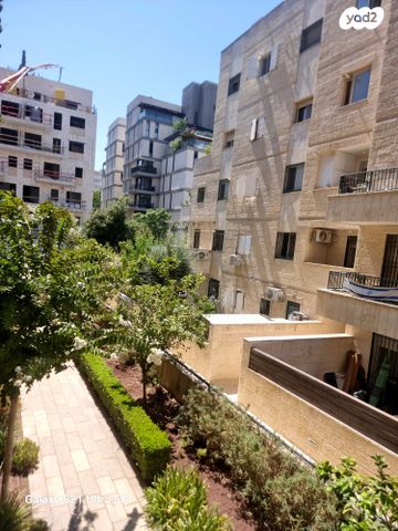 דירה, מקור חיים, מקור חיים, ירושלים