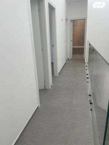 בית פרטי/ קוטג', יער האילנות, שכונה 11, תל מונד