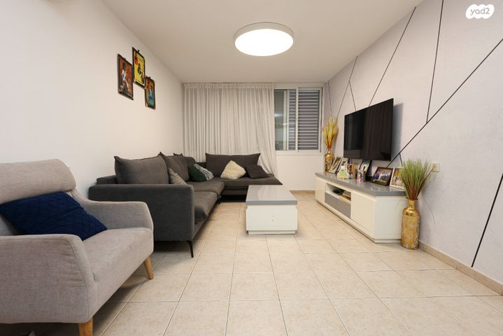 דירה, אריה מוצקין, נתניה