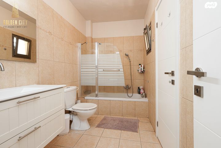 גג/ פנטהאוז, ישראל זנגוויל, צפון מזרח מרכז העיר, נתניה