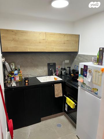 דירה, רחבת הרא"ש, באר שבע