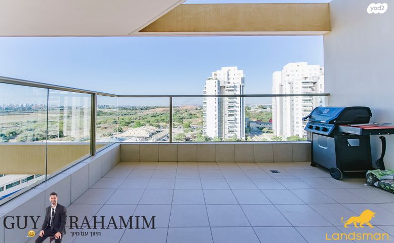 דירה, רבקה גובר, הדר המושבות החדשה / אם המושבות החדשה, פתח תקווה