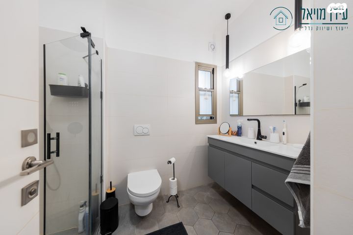 בית פרטי/ קוטג', בת חפר, בת חפר