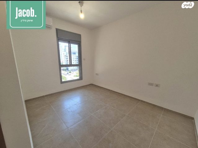 דירה, סיגלית, גלי כרמל, טירת כרמל