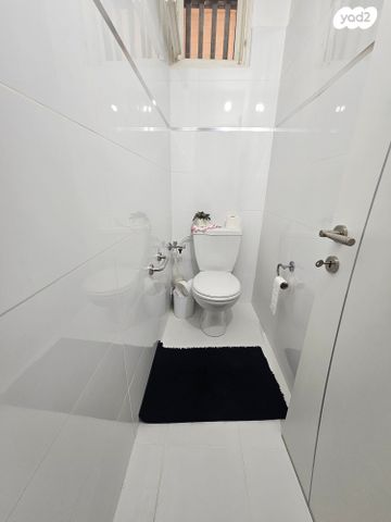 דירה, הדקל, מנחם בגין, עכו