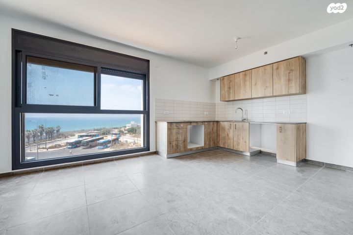 דירה, לויתן 1, חוף הזהב, נתניה