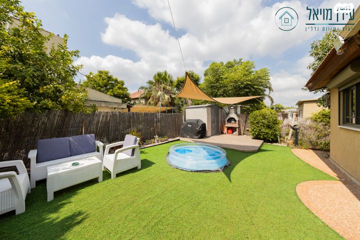 בית פרטי/ קוטג', בת חפר, בת חפר