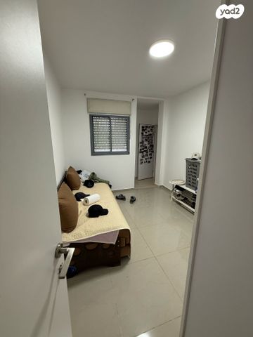 דירה, הקונגרס, בן גוריון, שדרות