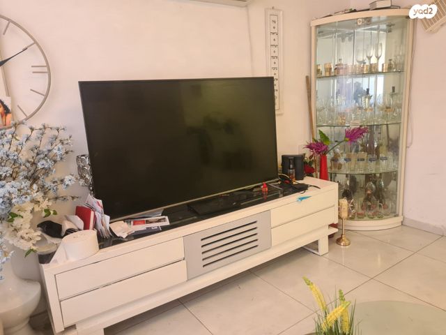 דירה, רבי מאיר בעל הנס, הרצל, באר יעקב