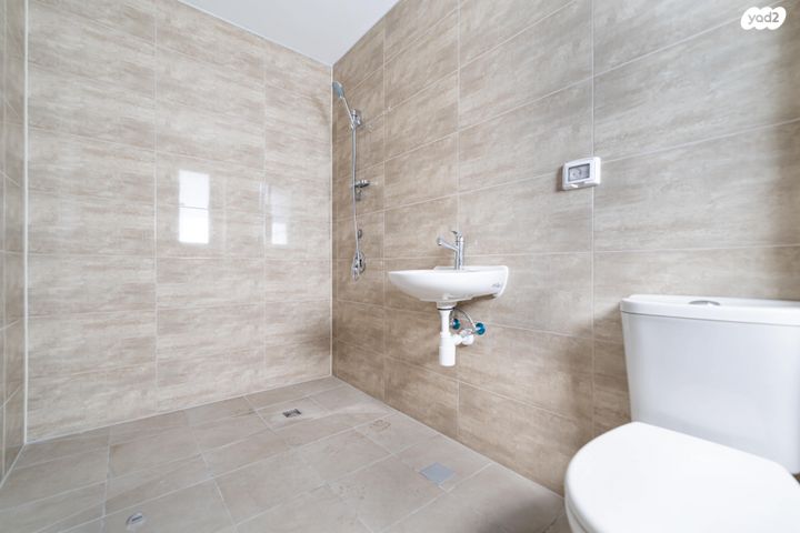 דירה, לויתן 1, חוף הזהב, נתניה