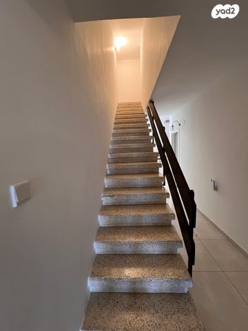 דופלקס, הותיקה, קרית אונו