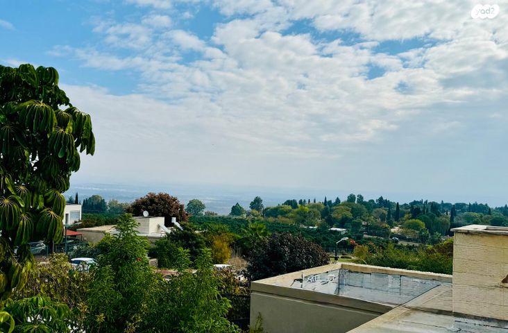 בית פרטי/ קוטג', כפר הנשיא