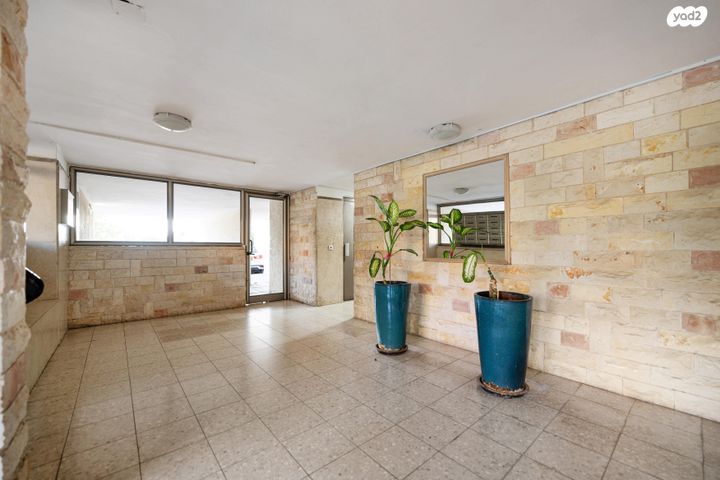 דירה, ביאליק, מרכז מזרחי, נס ציונה