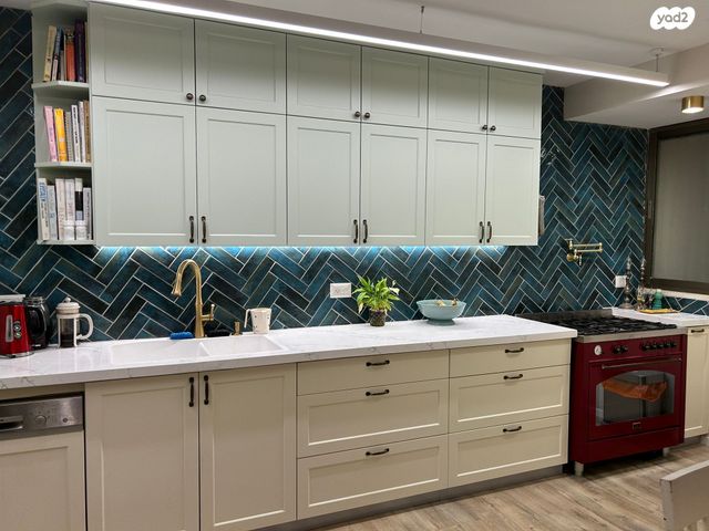 דירה, תכלת, אבני חן, מודיעין מכבים רעות