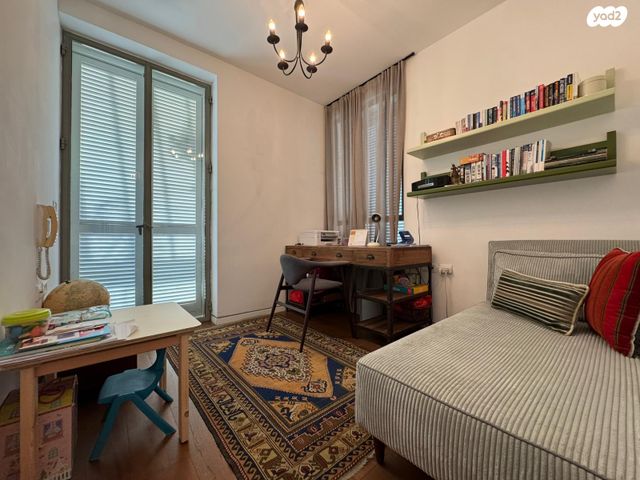 גג/ פנטהאוז, בית פלט 44, עג'מי, גבעת העליה, תל אביב יפו