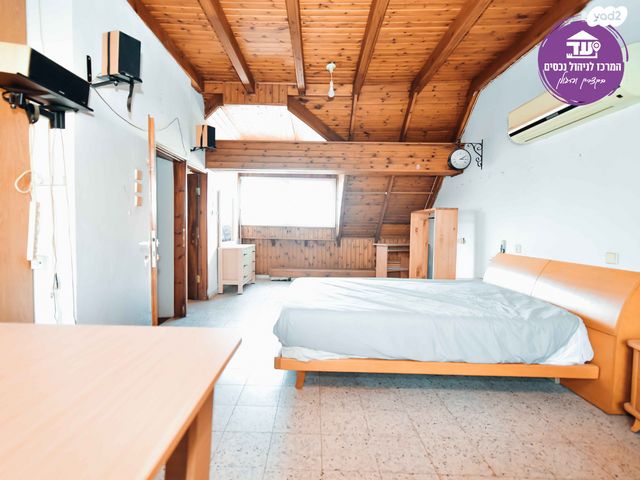 בית פרטי/ קוטג', אלונים 15, קצרין