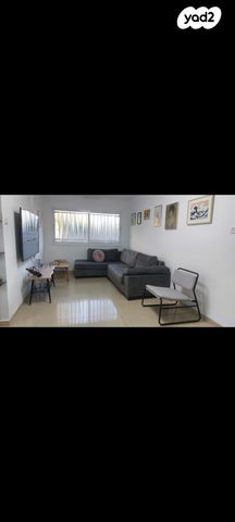 דירה, אור עקיבא