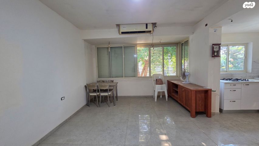 דירה, גוש חלב, קרית מטלון, פתח תקווה