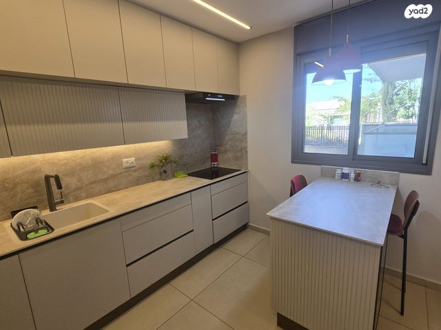 דירה, דרך כרמית, עין כרם, ירושלים