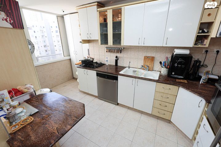 דירה, אריה מוצקין, נתניה