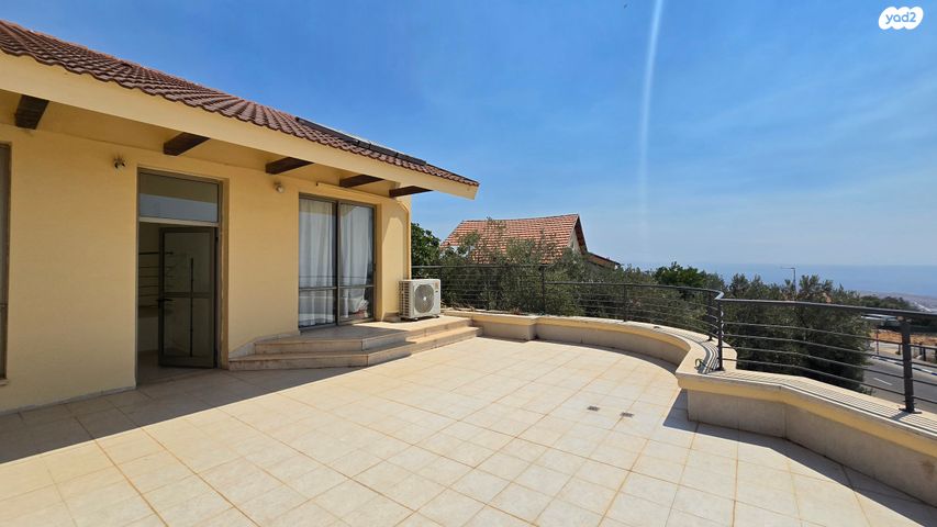 דו משפחתי, נוף הכנרת, צפת