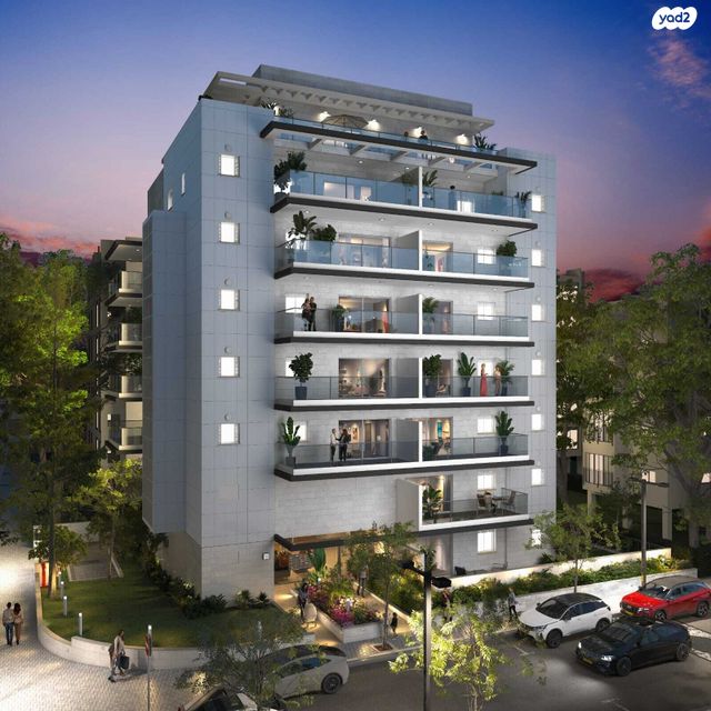 גג/ פנטהאוז