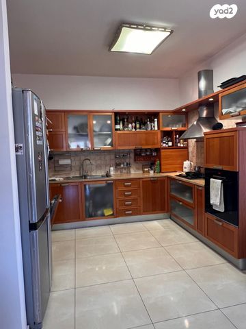 גג/ פנטהאוז, הותיקה, קרית אונו