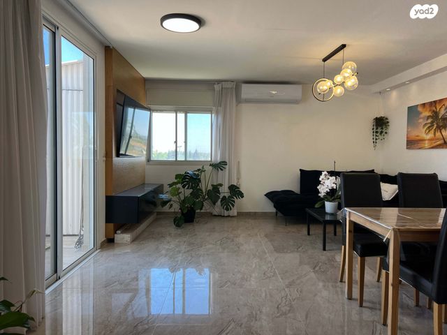 דופלקס, הצבעוני, נאות אשכול, יבנה