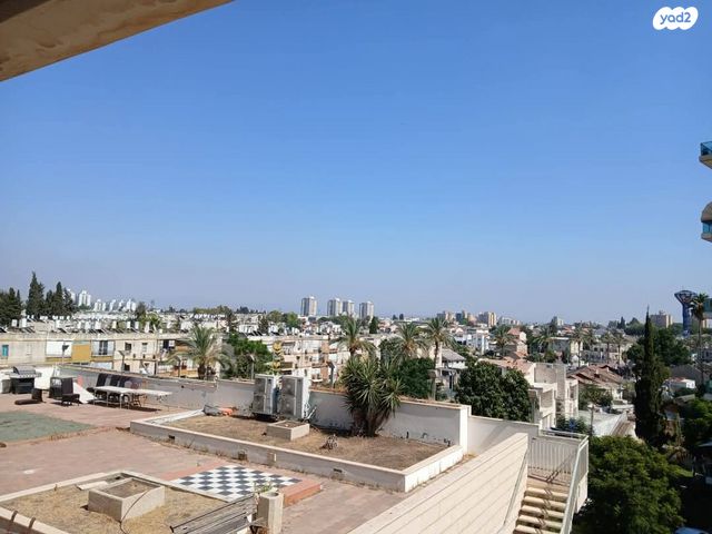 דירה, שמחה הולצברג 16, נאות שמיר, רמלה