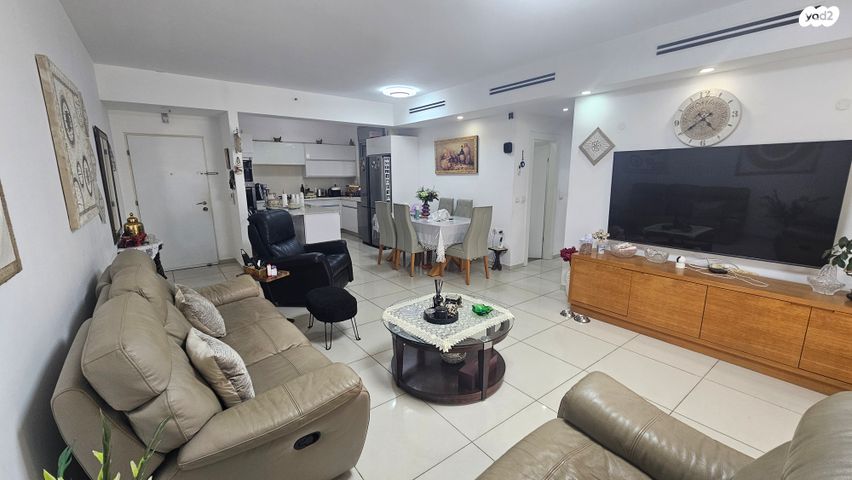 דירה, צבי תדמור, ח-501, חולון