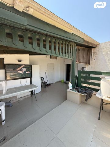 דירה, הקונגרס, בן גוריון, שדרות