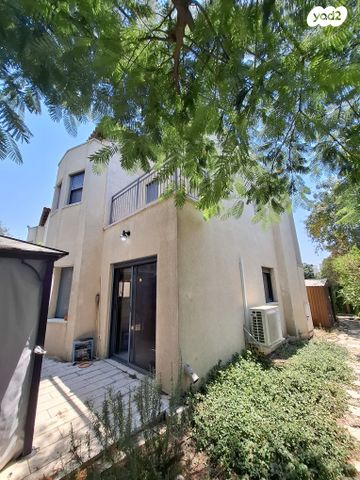 בית פרטי/ קוטג', יד חנה, יד חנה